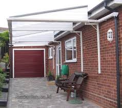 Bagian atap carport sengaja dibuat kosong. Desain Model Kanopi Carport Minimalis Madaniah
