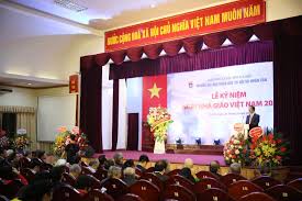 .nguyễn kim sơn tốt nghiệp trường đại học tổng hợp hà nội (nay là đại học quốc gia hà nội), khoa ngữ văn, ngành văn học, chuyên ngành hán nôm. Ä'áº¡i Há»c Quá»'c Gia Ha Ná»™i Trang Chá»§