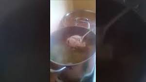 Alte atuuri ale acestui preparat miraculos sunt gustul delicios, simplitatea reţetei şi lipsa de pretenţii: Vasile Versaci Cel Mai Bun Pregatar GÄƒteÈ™te Ciorba Part 2 Youtube