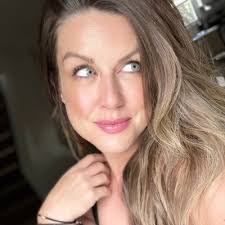 Haley Mayer's Instagram, Twitter & Facebook