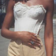 This Vintage Ruffled Corset Top And More Just Listed Corset Fashion Fashion Corset Top Outfit