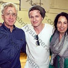 Puth erklärte in einer pressemitteilung. Charlie Puth Vermogen Vermogenswerte Haus Autos Einkommensquellen Gehalt Lebensstil Ausgaben Vermerke Wohltatigkeitsorganisation Versicherung Steuer Alter Hohe Familie Freundin Beziehung Biografie Juni 2021