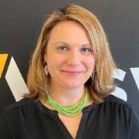 Jennifer Milligan's Instagram, Twitter & Facebook