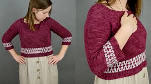 The graceful waves tunic sweater features cap sleeves and a delicate lace hem. Mosaic Cropped Sweater Free Crochet Pattern Mycrochetory