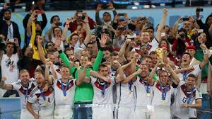 Hlv tuyển đức cảnh báo ronaldo không chỉ biết… loại bỏ các chai nước ngọt. Ä't Ä'á»©c Chung Toi Ä'a Vo Ä'á»‹ch World Cup Tháº¿ Nao