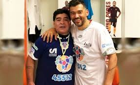 Napoli looking to raid barcelona and everton as sarri set to stay. Mxfrc0tjw7ngym