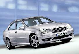 It's powered courtesy of a supercharged engine of 1.8 litre capacity. Mercedes Benz C Klasse Amg W203 Specs Photos 2000 2001 2002 2003 2004 Autoevolution