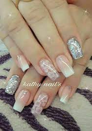 Puedes disfrutar de unas uñas largas y elegantes, incluso si tus uñas naturales están cortas. Pin De Paola Hernandez Villalobos En Nails Manicura De Unas Unas De Maquillaje Unas Decoradas Elegantes