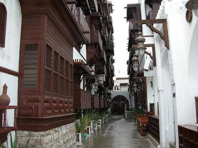 نتيجة بحث الصور عن متحف مدينة الطيبات العالمية للمعرفة والعلوم في جدة"