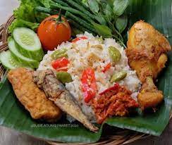 Tempat & menu sarapan pagi (breakfast) yang sedap! Resep Nasi Liwet Enak Dan Lezat Ide Sarapan Pagi Ala Kampung