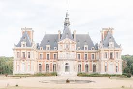 Chateaux de paris for buying information, price list, unit and floor plans, free site & showroom visit. Chateau De Baronville Paris Wedding Venue Kristin Sautter
