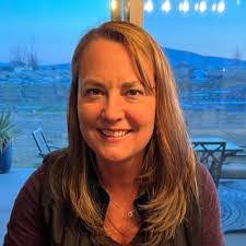 Anna Bixler's Instagram, Twitter & Facebook