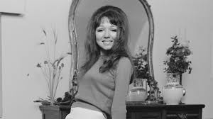 Dilys watling (born 5 may 1943 in fulmer chase, buckinghamshire) is an english actress, best known for appearing on british television (coronation street, the benny hill show and the two ronnies). Qdlt5 Bbhtejjm