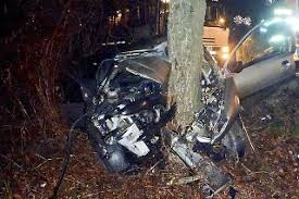 Nove mesto nad vahom hotel deals. Aktualne Krimi Spravodajstvo Zo Slovenska Aj Zahranicia Novy Cas Str 1956