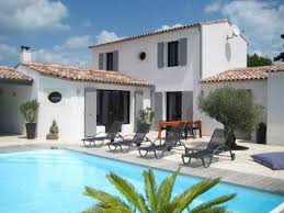 Location Ile De Re Villa Avec Piscine Sans Vis A Vis Proche Centre Village Wifi Maison Ile De Re Facade Maison Maison De Vacances