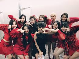 Camila Cabello With The Girl Band Twice In 2018 Sabaribello Camila Cabello Kpop Girls Kpop Girl Groups