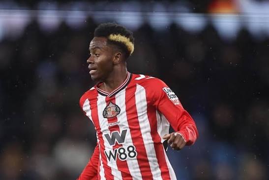 SAFCsource AS Monaco are working on a deal for Simon Adringra today, even  as they are also pursuing other targets simultaneously. #SAFC  https://www.lequipe.fr/Football/Actualites/Mercato-monaco-a-sonde-la-piste-simon-adingra-sunderland/1638732