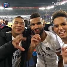 Find gifs with the latest and newest hashtags! 50 Germany Ideen Fussball Kehren Dfb Team