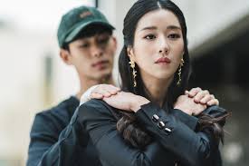 Kim has been acting since his early 20s. 10 Potret Romantis Kim Soo Hyun Seo Ye Ji Yang Sukses Bikin Baper