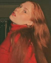 Katherine Wilburn's Instagram, Twitter & Facebook