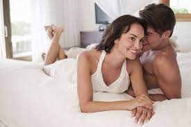 A fun and integral part of bonding. Dirty Talk Was Sie Im Bett Niemals Sagen Sollten Fit For Fun