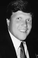 Rod Ellickson (1976)