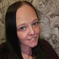 20+ "Lois Gibbs" profiles