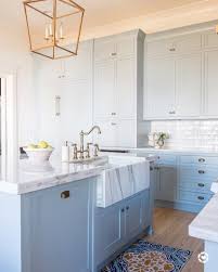 If you want to use oil you can, but i have never, ever, used oil based paint or sealer and not had it yellow. Light Blue Kitchen Cabinets Interiors By Color 4 Interior Decorating Ideas