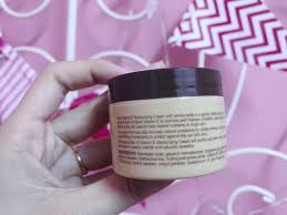 There are 6 products here, so i am going to give a quick review on it. Organic Aid Vitamin E Moisturizing Cream Review Iman Abdul Rahim