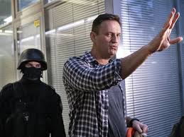 Fierce kremlin critic and political campaigner alexei navalny is on the way back to russia on sunday, despite being warned by russian authorities that he will be arrested upon his arrival. Russian Opposition Leader Alexei Navalny Targeted In Police Raid Npr
