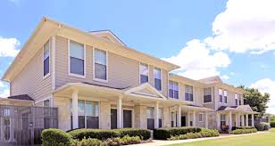 Is the legacy health care center an independent contractor? Legacy At Crown Meadows Apartments In San Antonio Tx