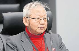 Bischof weiht neue „Männer der Kirche“