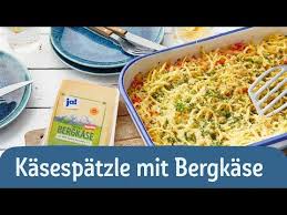 So Sieht Echter Genuss Aus Dank Zwiebeln Und Bergkase Werden Die Spatzle Herrlich Wurzig Und Verleihen Diesem 7 Zutaten Rewe Lebensmittel Essen Essen Spatzle