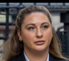 Brigid Walsh 🌻💙🕊💛