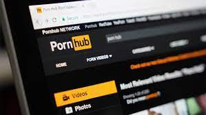 Скандал с детской порнографией может стоить Pornhub половины аудитории