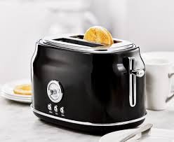 Grille Pains Et Fours Grille Pains Magasins Stokes Kitchen Kitchen Appliances Kitchen Store