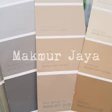 Warna cat rumah sederhana tetap bisa punya kesan luks dan berkelas lho, contohnya hijau tua ala batu emerald yang berkilau. Jual Dulux Easyclean Camel Tan Cat Tembok Interior Anti Noda Jakarta Pusat Pd Makmur Jaya 38a Tokopedia