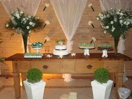 Vai casar só no civil e quer comemorar gastando pouco dinheiro? Mesa Do Bolo De Casamento 4 Mesa Do Bolo De Casamento Simples Mesa Do Bolo Casamento Bolo De Casamento