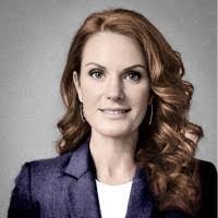 Sara Weiss's Instagram, Twitter & Facebook