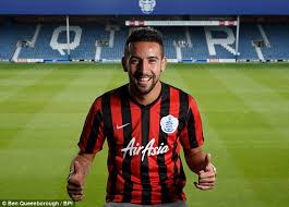 Latest football transfer rumours about mauricio isla. Fantasy Football Scout The Premier League S Hottest Players Qpr S Mauricio Isla Daily Mail Online