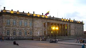 En una de las primeras resoluciones firmadas por el nuevo presidente del congreso, arturo char, la mesa directiva del senado decidió este viernes. Senado De Colombia Seguira Trabajando Con Sesiones Virtuales