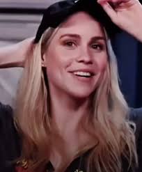 Phoebe Tonkin and Claire Holt