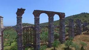 They would then build a tunnel to start an aqueduct. Roman Aqueduct Wikipedia