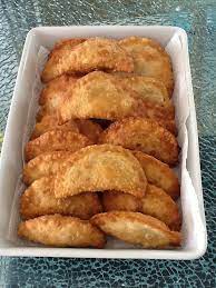 Pastel Goreng Isi Telor Dan Sayuran Loempia