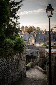 Fougeres Et Combourg Deux Charmantes Villes D Ille Et Vilaine En 2020