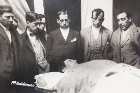 Free fire después de todo es un juego de estrategia y precausión, es por ello que cada vez que juguemos en solitarió, duo o en equipo, se debe estar alerta en todo momento. Tendido Cero Returns To Tve With A Special To Commemorate The Centenary Of Gallito Archyde