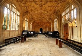Über 7 millionen englischsprachige bücher. Oxford Harry Potter Filming Locations Experience Oxfordshire