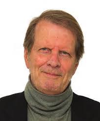 Hillary Gibson's Instagram, Twitter & Facebook