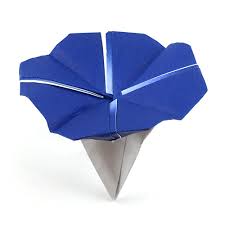 How To Make An Easy Origami Morning Glory Hyo Ahn Paper Flowers Origami Origami Easy