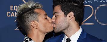 Ariana grande is now married to dalton gomez, people reported on may 17. Weeks After Ariana S Wedding Frankie Grande Is Now Engaged Teen Vogue